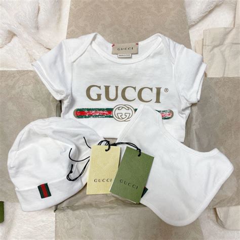 gucci ベビー服